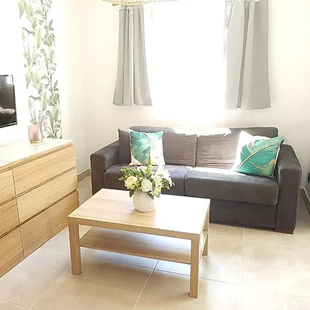 Neuf A 100 M De La - New 100m From * Fréjus